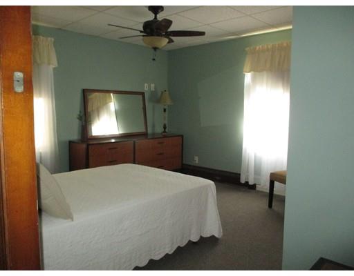 82 Bogle St, Fall River, MA 02723 photo 6