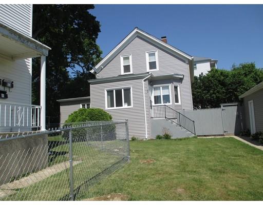 82 Bogle St, Fall River, MA 02723 photo 2