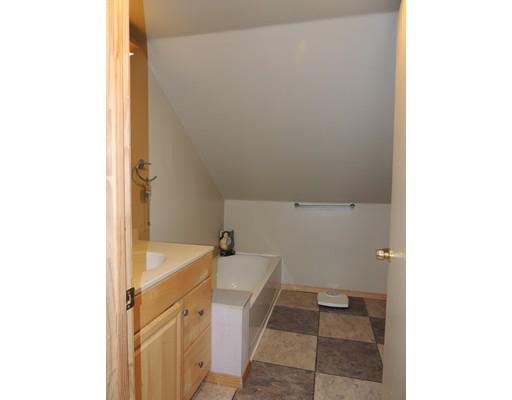 60 Parsons St, Easthampton, MA 01027 photo 15