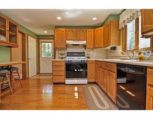 49 S Gate St, Dedham, MA 02026 photo 12
