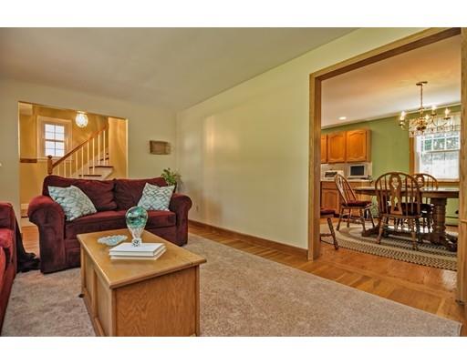 49 S Gate St, Dedham, MA 02026 photo 8