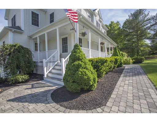 79 Brook St, Raynham, MA 02767 photo 4
