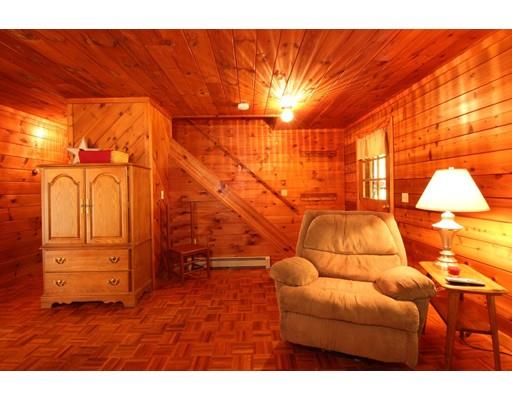 15 Laurel Dr, Ashburnham, MA 01430 photo 5