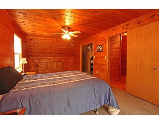 15 Laurel Dr, Ashburnham, MA 01430 photo 9