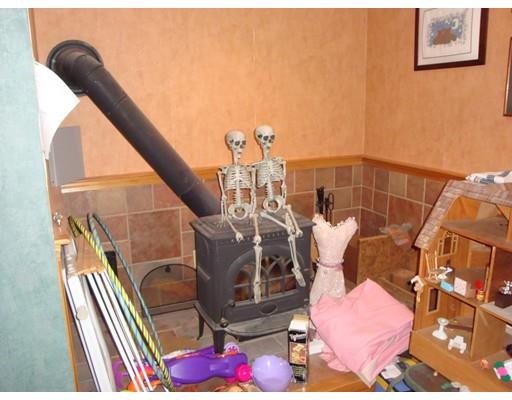 67 Jonathan St, Gardner, MA 01440 photo 7
