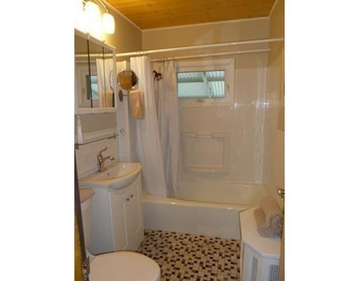 16 Rosella St, Springfield, MA 01118 photo 17