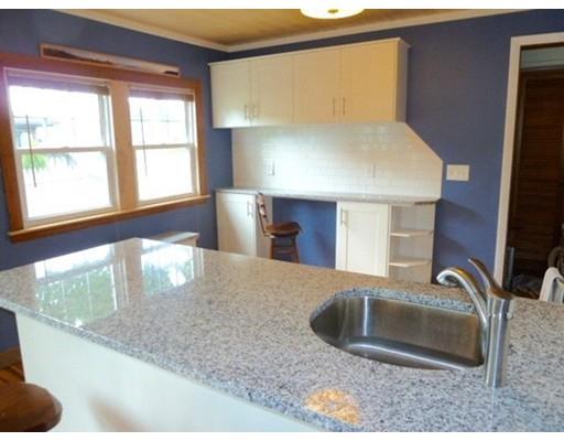 16 Rosella St, Springfield, MA 01118 photo 8