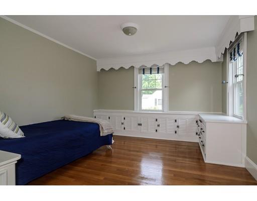 71 Oak St, Wellesley, MA 02482 photo 13