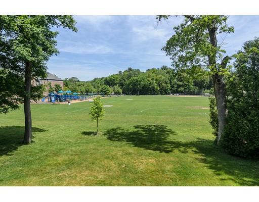 71 Oak St, Wellesley, MA 02482 photo 21