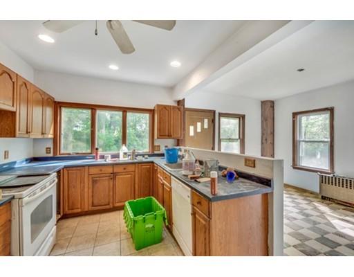 42 Clisby Ave, Dedham, MA 02026 photo 4
