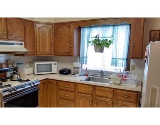 35 Mansfield St, Everett, MA 02149 photo 9