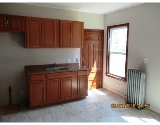 229 Wilbraham Rd, Springfield, MA 01109 photo 11