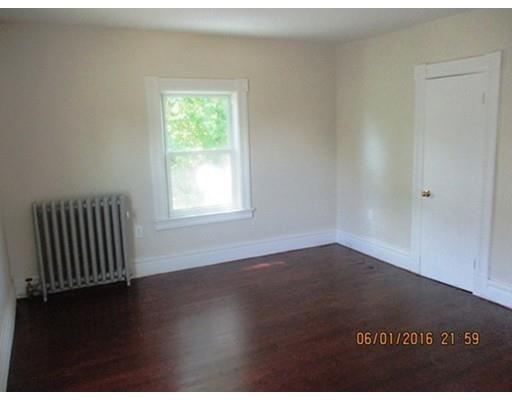 229 Wilbraham Rd, Springfield, MA 01109 photo 23