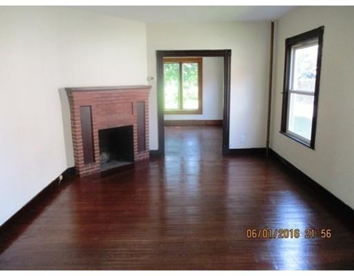 229 Wilbraham Rd, Springfield, MA 01109 photo 9
