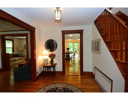 35 Spring St, Millis, MA 02054 photo 4