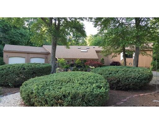 14 Kenmore Dr, Danvers, MA 01923 photo 2