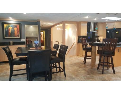 14 Kenmore Dr, Danvers, MA 01923 photo 11