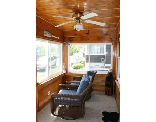 14 Milton Rd, Danvers, MA 01923 photo 2