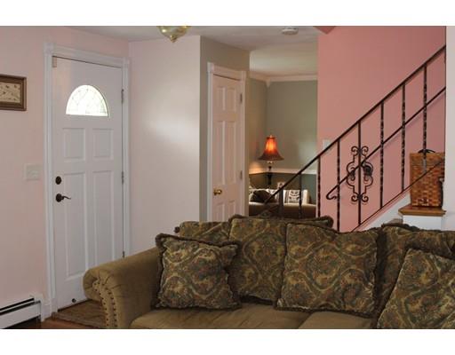 8 Ruthellen Rd, Hudson, MA 01749 photo 11