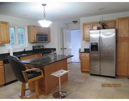 18 Hazel St, Worcester, MA 01604 photo 13