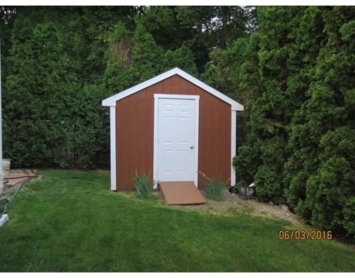 18 Hazel St, Worcester, MA 01604 photo 3