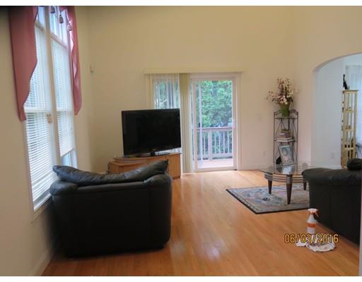 18 Hazel St, Worcester, MA 01604 photo 9
