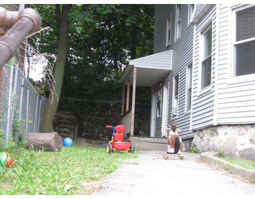 52 Crescent St, Lawrence, MA 01841 photo 2