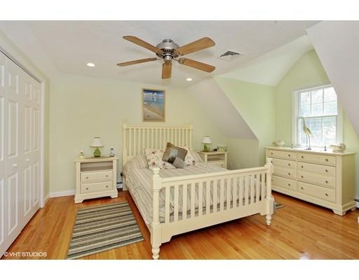 97 Surf Dr, Mashpee, MA 02649 photo 10