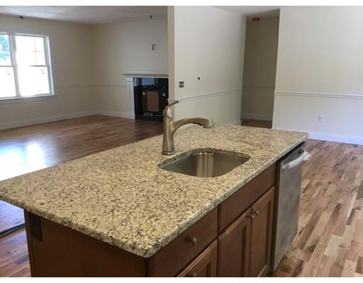 24 Thornberry Cir, Mashpee, MA 02649 photo 10