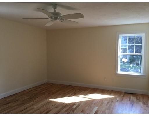 24 Thornberry Cir, Mashpee, MA 02649 photo 12
