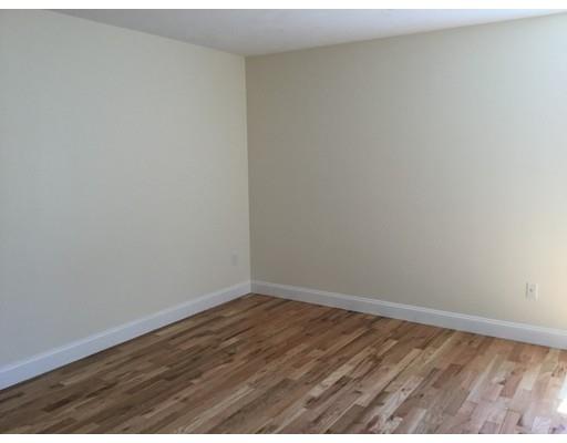 24 Thornberry Cir, Mashpee, MA 02649 photo 11