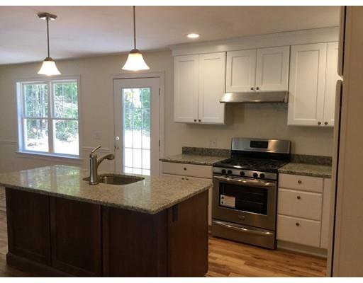 24 Thornberry Cir, Mashpee, MA 02649 photo 4