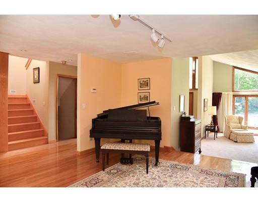 4 Samos Cir, Middleton, MA 01949 photo 10