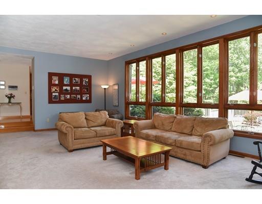 4 Samos Cir, Middleton, MA 01949 photo 12