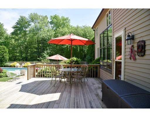 4 Samos Cir, Middleton, MA 01949 photo 28