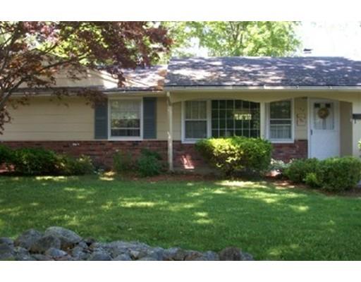 125 North St, Danvers, MA 01923 photo 1