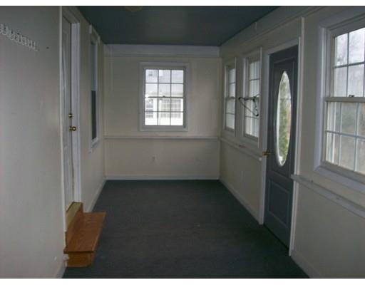 96 E Mountain St, Worcester, MA 01606 photo 14