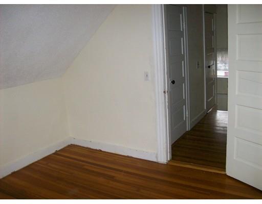 96 E Mountain St, Worcester, MA 01606 photo 13
