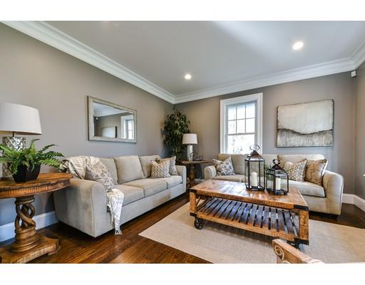 16 Hamilton Rd, Wellesley, MA 02482 photo 3