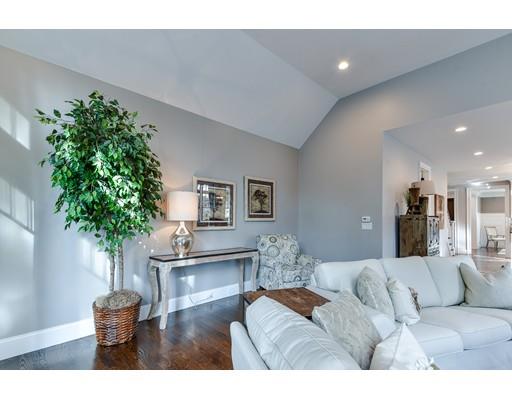 16 Hamilton Rd, Wellesley, MA 02482 photo 13