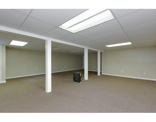 32 Sharon Rd, Windham, NH 03087 photo 17