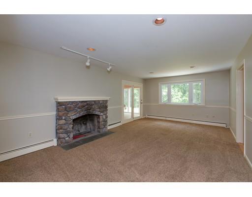 32 Sharon Rd, Windham, NH 03087 photo 10