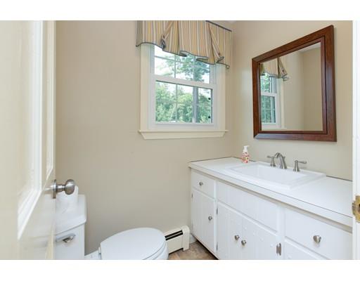 32 Sharon Rd, Windham, NH 03087 photo 5