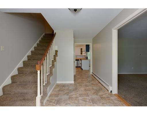 32 Sharon Rd, Windham, NH 03087 photo 3