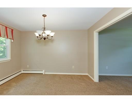 32 Sharon Rd, Windham, NH 03087 photo 7
