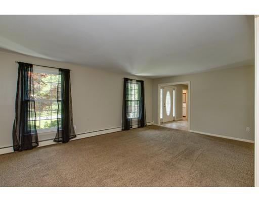 32 Sharon Rd, Windham, NH 03087 photo 6