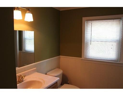 905 County Rd, Pocasset, MA 02559 photo 11