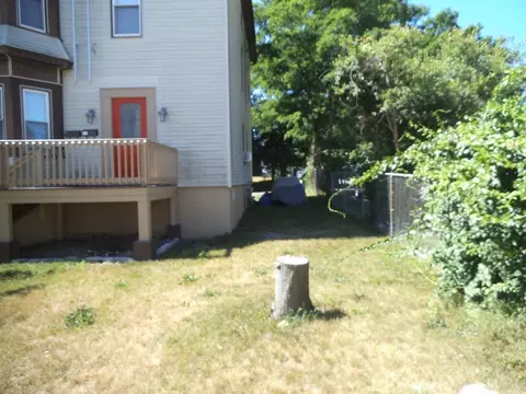 549 Buffinton St, Fall River, MA 02721 photo 3
