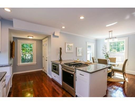 40 Pilgrim Rd, Marblehead, MA 01945 photo 5