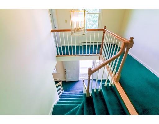 13 Henrys Path, Upton, MA 01568 photo 16